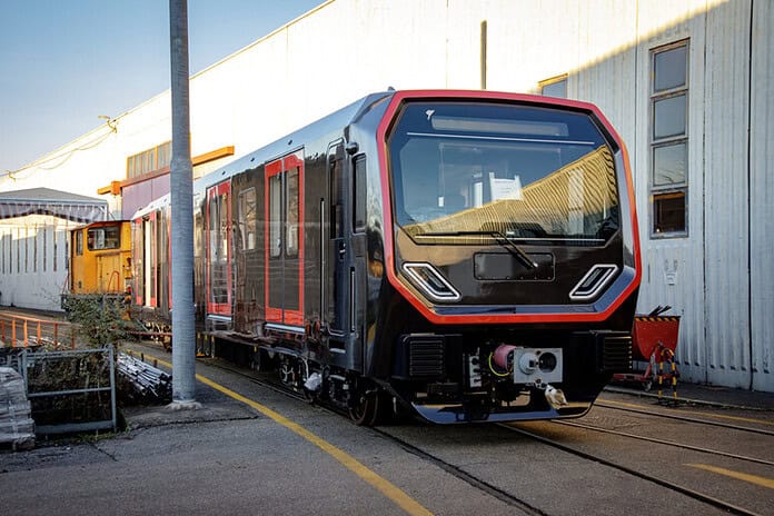 nuovi treni della metro M1