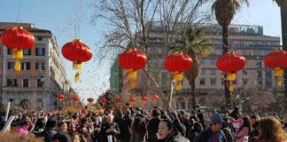 Folla e disagi in Chinatown durante il Capodanno cinese