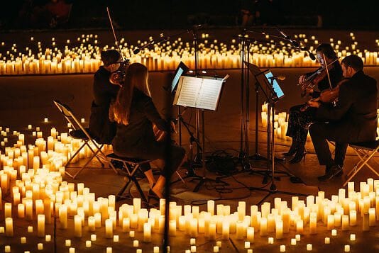 Candlelight: tributo ai Queen ed ai Beatles