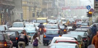 Parcheggi selvaggi: nel 2024 oltre 60 giorni di stop per i mezzi ATM