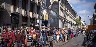 Parata R-Esistente