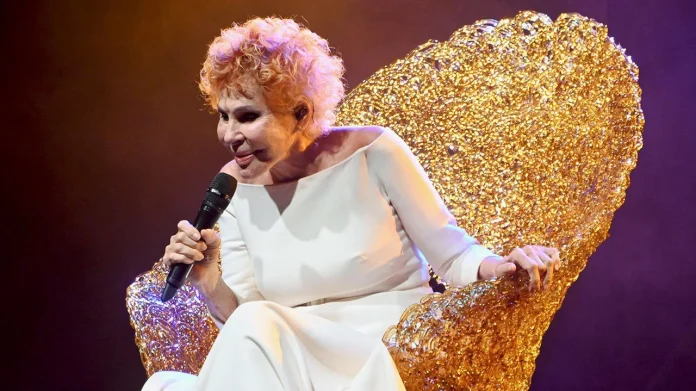 Laurea honoris causa a Ornella Vanoni