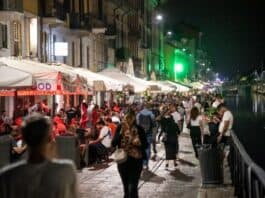 Ordinanza anti-movida a Milano