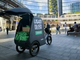 Libraccio gira per Milano