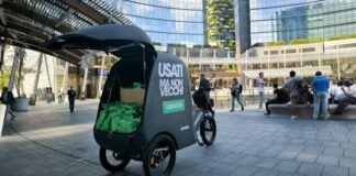Libraccio gira per Milano