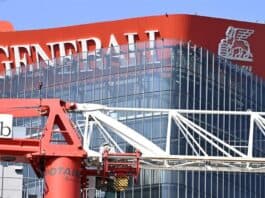 Milano, riapertura lampo a CityLife: torna la metro e la piazza Tre Torri