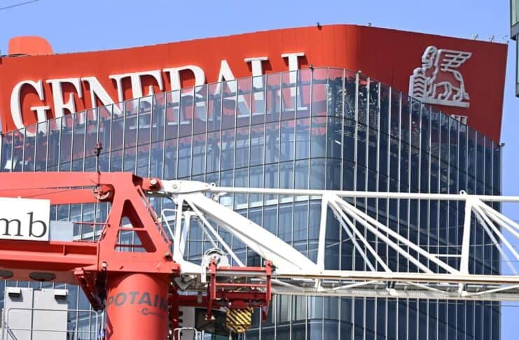 Milano, riapertura lampo a CityLife: torna la metro e la piazza Tre Torri