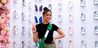 Nuova apertura per New Martina: la tiktoker fa il gran debutto al centro commerciale Fiordaliso di Rozzano