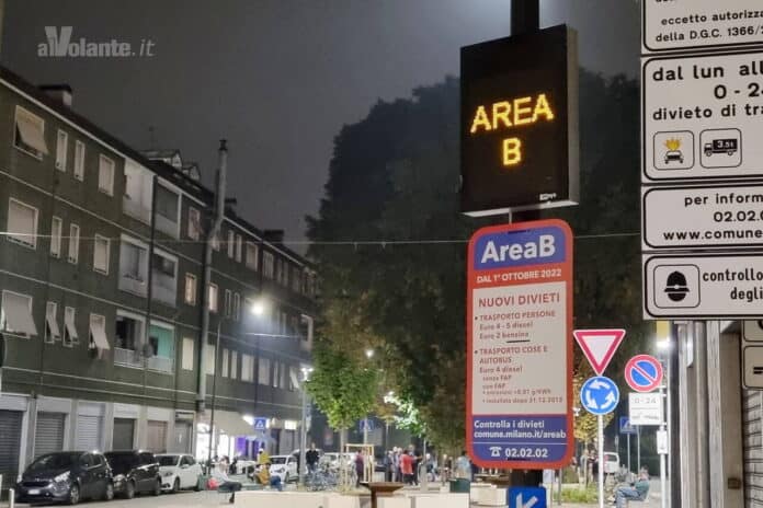 Nuove restrizioni per Area B