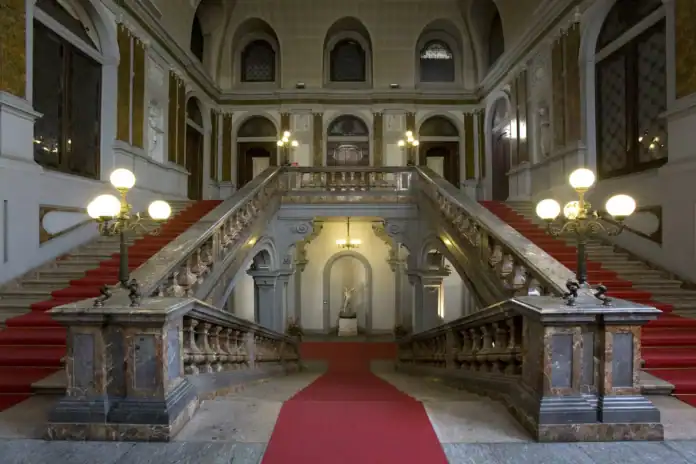 Palazzo Litta: tra arte, storia e fasti barocchi nel cuore di Milano