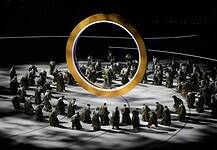 Una cerimonia di apertura destinata a entrare nella storia