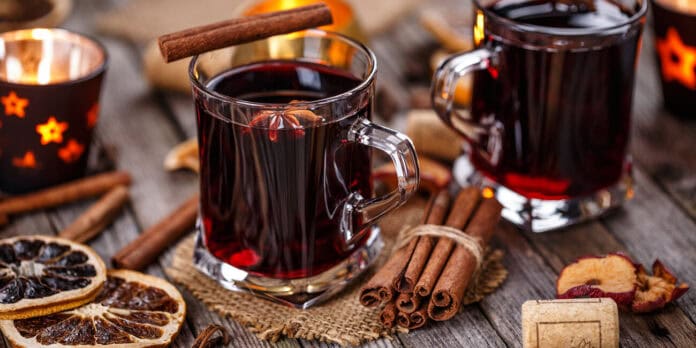 Vin brulè e bombardino gratis: il rifugio di montagna a due passi dal Duomo