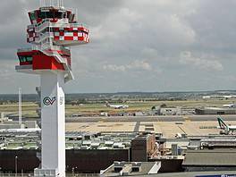 Crisi o no? Gli italiani tagliano tutto… tranne Pasqua: è boom di viaggi.