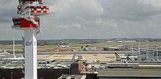 Crisi o no? Gli italiani tagliano tutto… tranne Pasqua: è boom di viaggi.