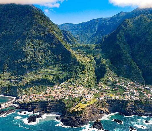 Le “Hawaii d’Europa” raggiungibili da Milano perfette per l’estate