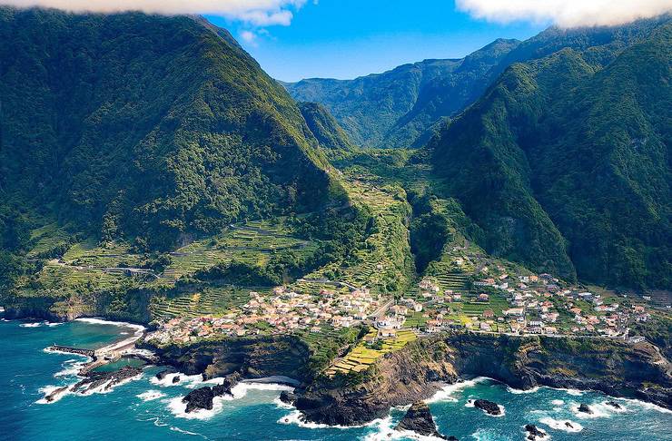 Le “Hawaii d’Europa” raggiungibili da Milano perfette per l’estate