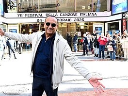 Sanremo Estate: cosa sappiamo sull' edizione estiva del Festival