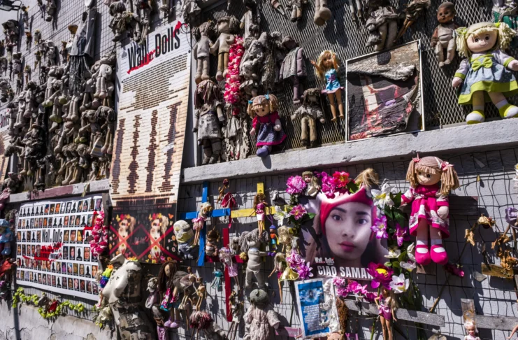 Il Wall of Dolls: l’installazione urbana gratuita da visitare a Milano