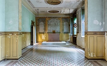 Alcova2026: la DesignWeek tra villa segreta e ospedale militare