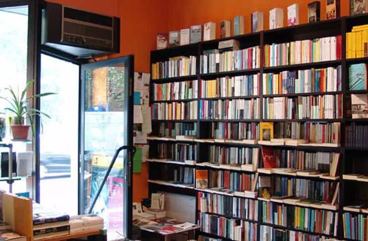 Milano e le librerie di quartiere: una risposta alla crisi