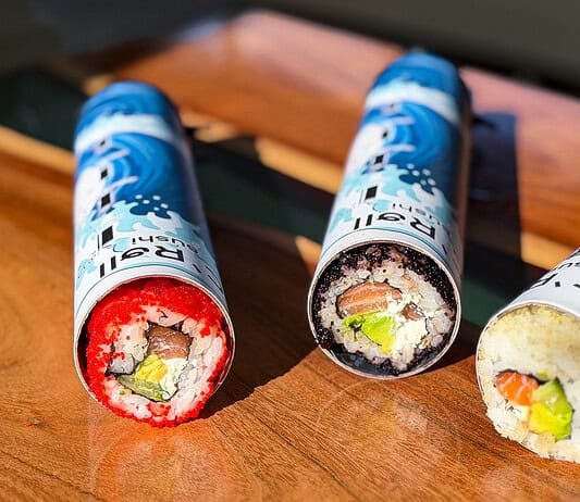A Milano arriva il sushi “nel tubo”: la novità food che fa discutere