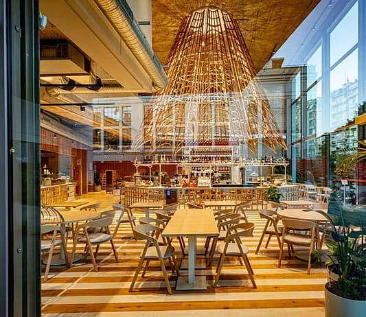 Altrove apre a CityLife con bistrot, pizzeria e cocktail bar