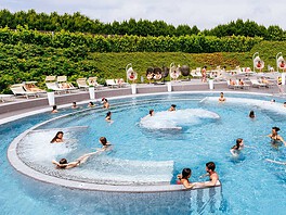 Estate a Milano, sempre meno piscine per chi resta in città