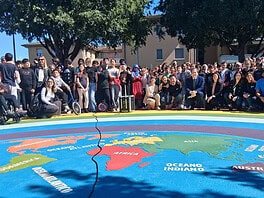 Piazze scolastiche: nuovi cantieri e quartieri a misura di studenti