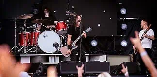 Foo Fighters, il concerto riapre il caso La Maura