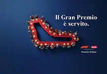 Barilla porta la Formula1 in Piazza San Babila tra pasta e show