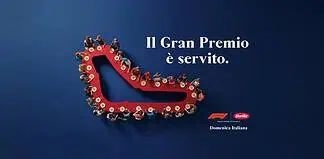 Barilla porta la Formula1 in Piazza San Babila tra pasta e show