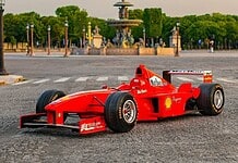 La Ferrari di Schumacher arriva a Milano: la F399 si può vedere gratis