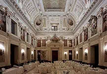 Palazzo Marino apre le porte ai visitatori: visite guidate e gratuite