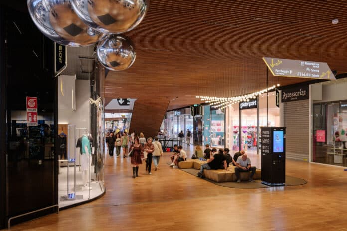 A CityLife si fa shopping fino alle 22: i nuovi orari del weekend A CityLife si fa shopping fino alle 22: i nuovi orari del weekend