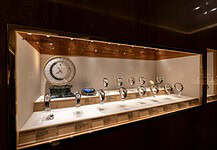 CityOval riapre a Milano con 500 orologi Patek Philippe CityOval riapre a Milano con 500 orologi Patek Philippe