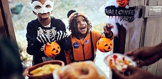 xHalloween in Bovisa: dolcetto o scherzetto tra P.za Bausan e Schiavone