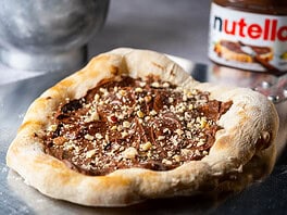 Pizza alla Nutella gratis da Otto Pizza: 70 teglie per Halloween
