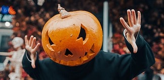 Halloween sui pattini al Palasesto: si pattina in maschera