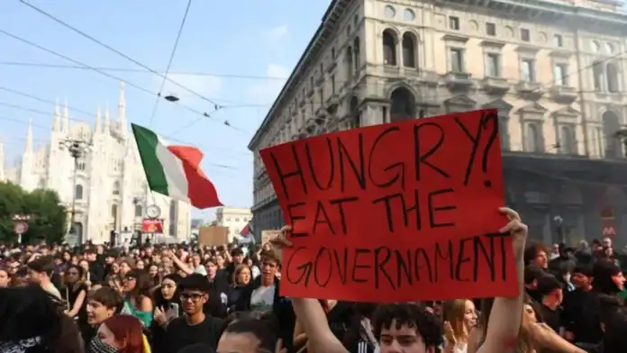 Sciopero generale 30 ottobre a Milano: corteo in tutta Italia alle 10 Sciopero generale 30 ottobre a Milano: corteo in tutta Italia alle 10